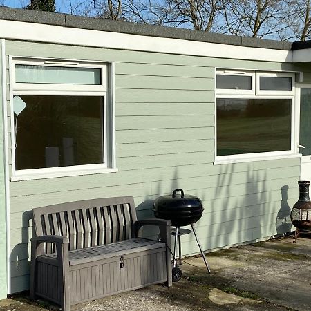 桑当Fantastic Seaside Chalet Retreat公寓 外观 照片